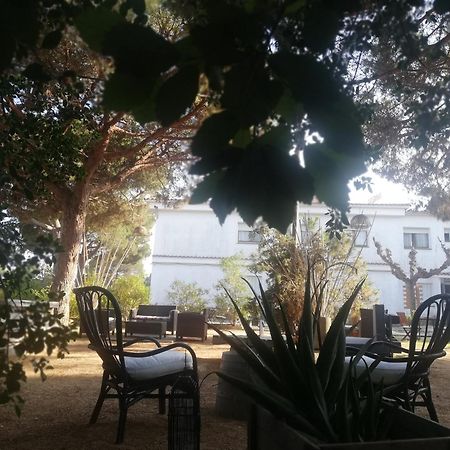 Hostal Los Pinares Лорет де Мар Екстериор снимка